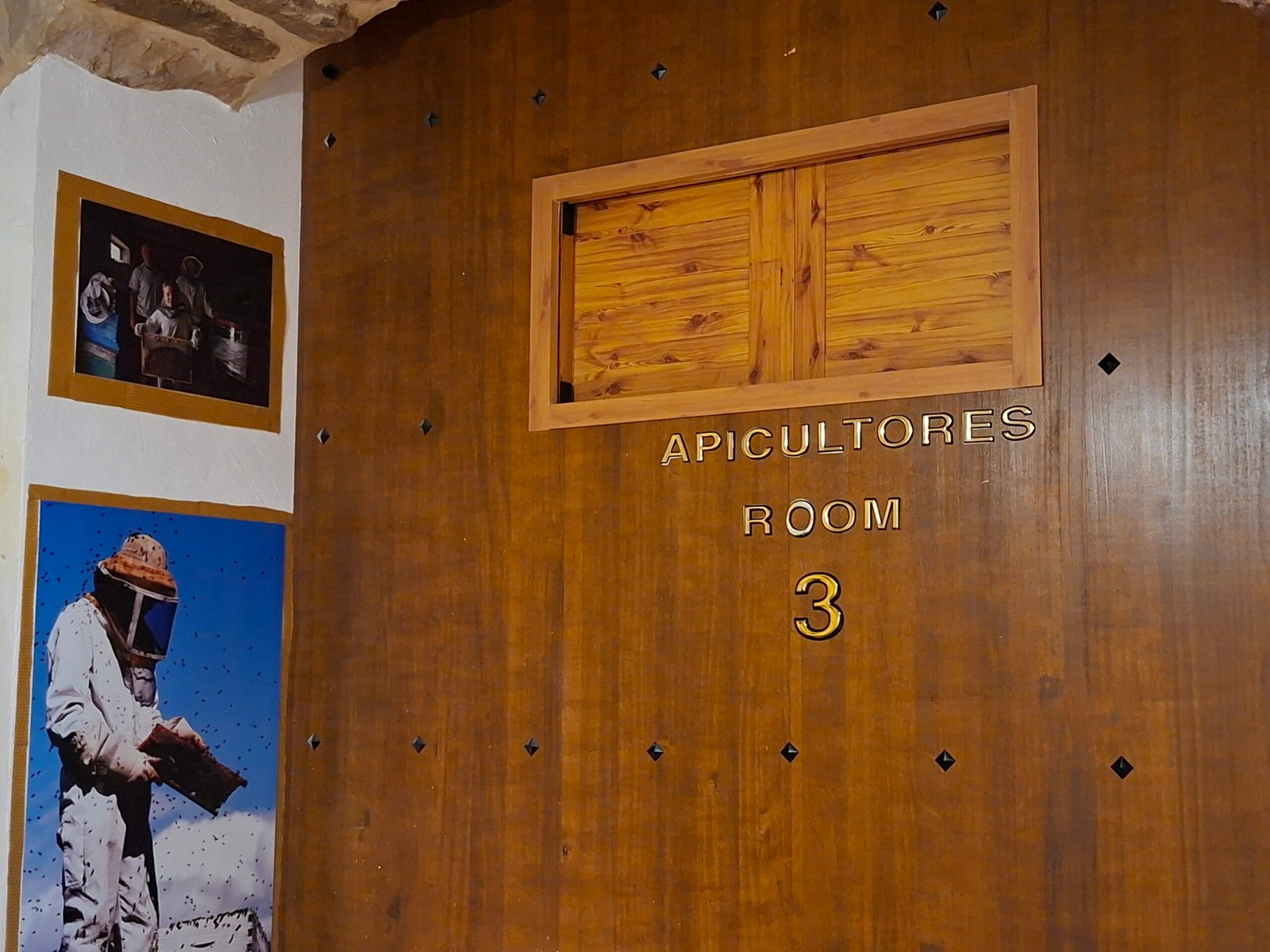 Apicultura room 7