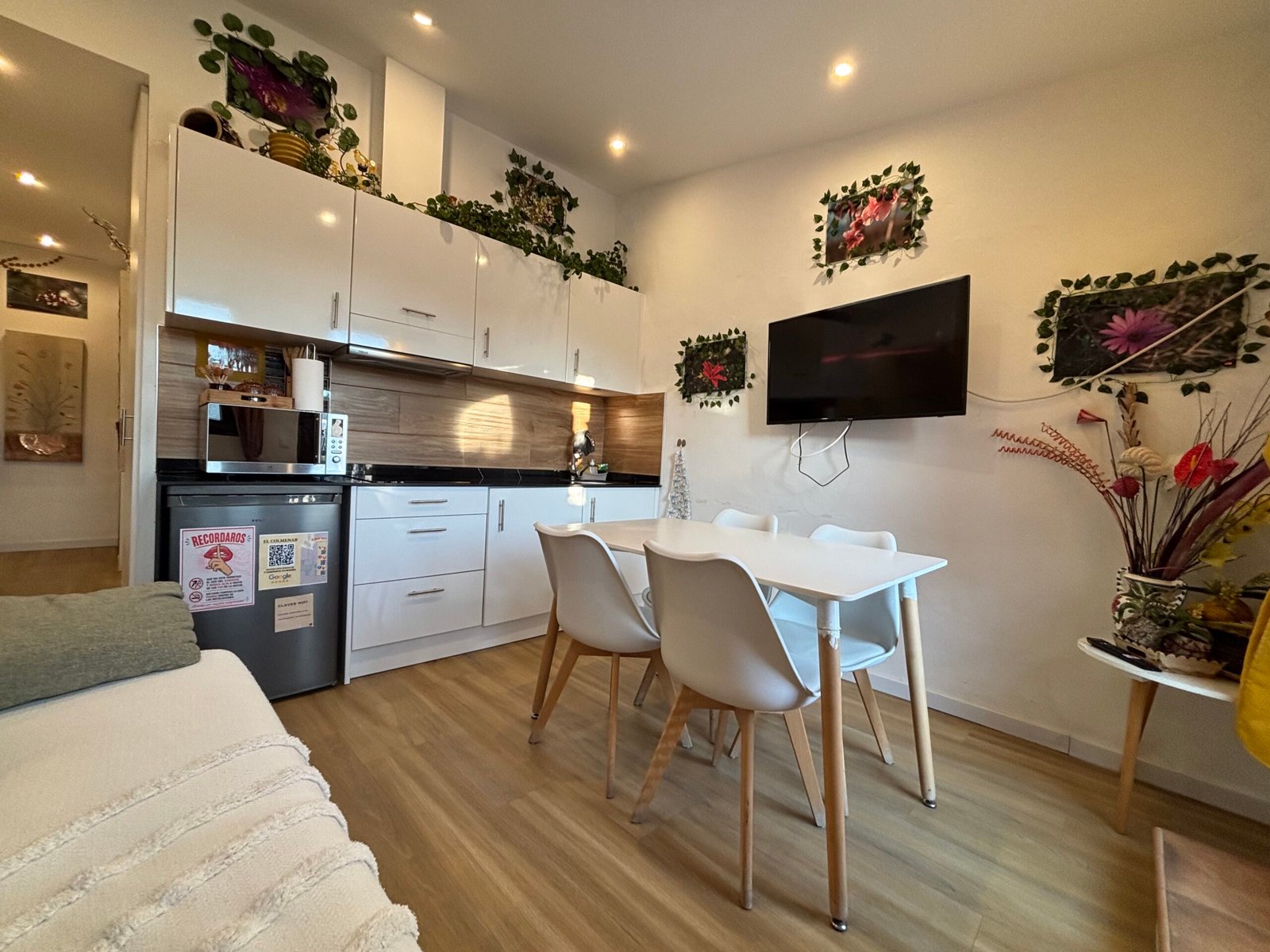 Salon-cocina-flores 5